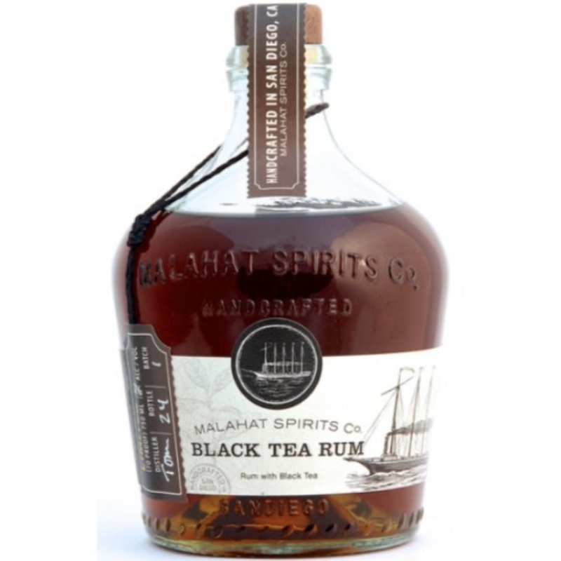 Malahat Spirits Blk Tea Rum