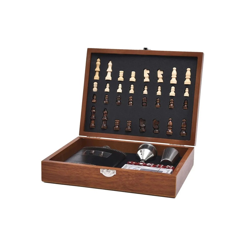 Harvey Mad Man Game Night Set
